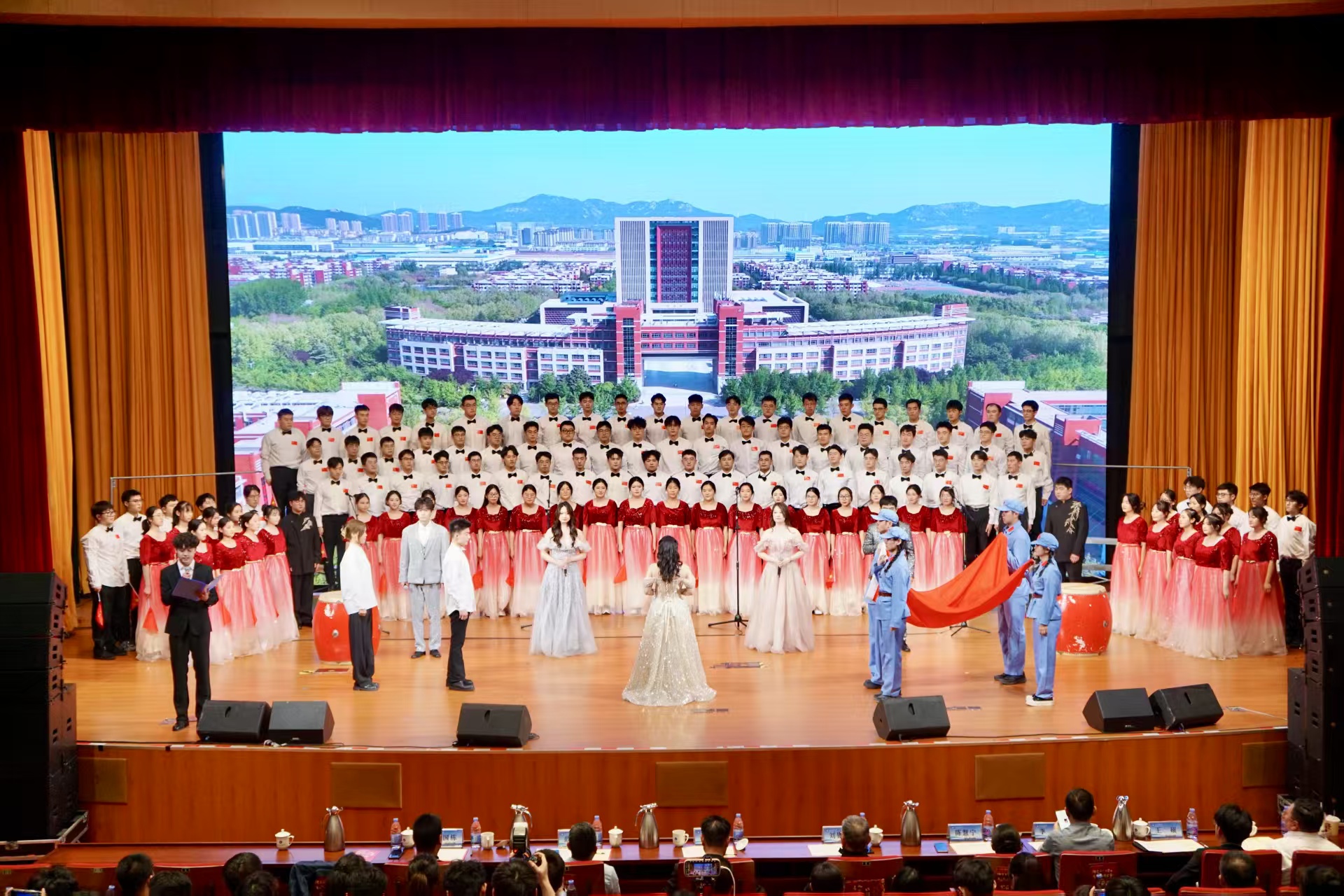 第一名！十大正规买足球网站蝉联校研究生合唱比赛一等奖